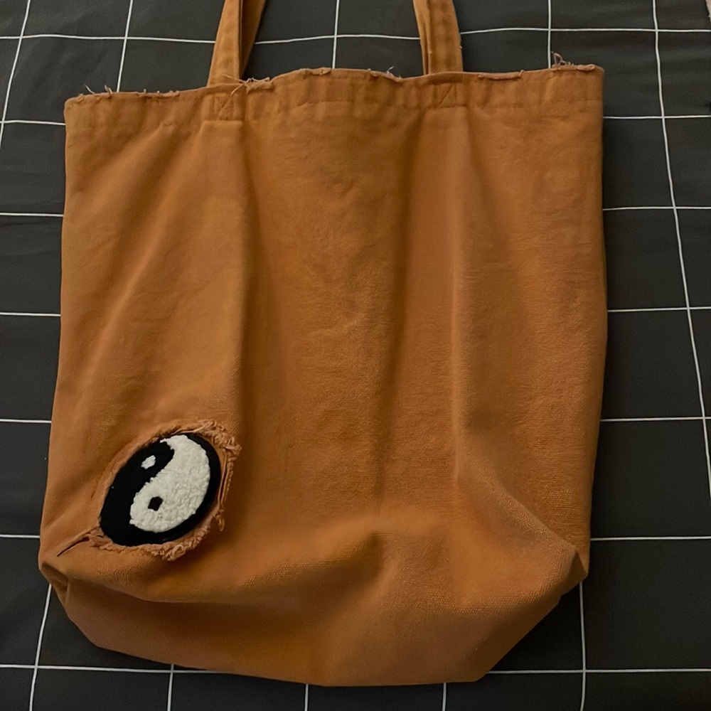 UO tote bag
